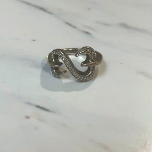 Women’s Silver Ring